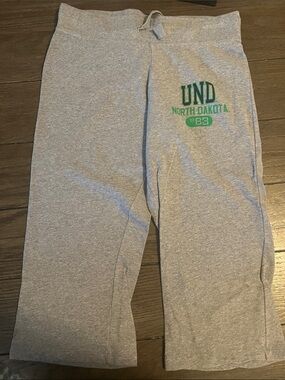 Gray UND North Dakota Sweatpants with Green Logo